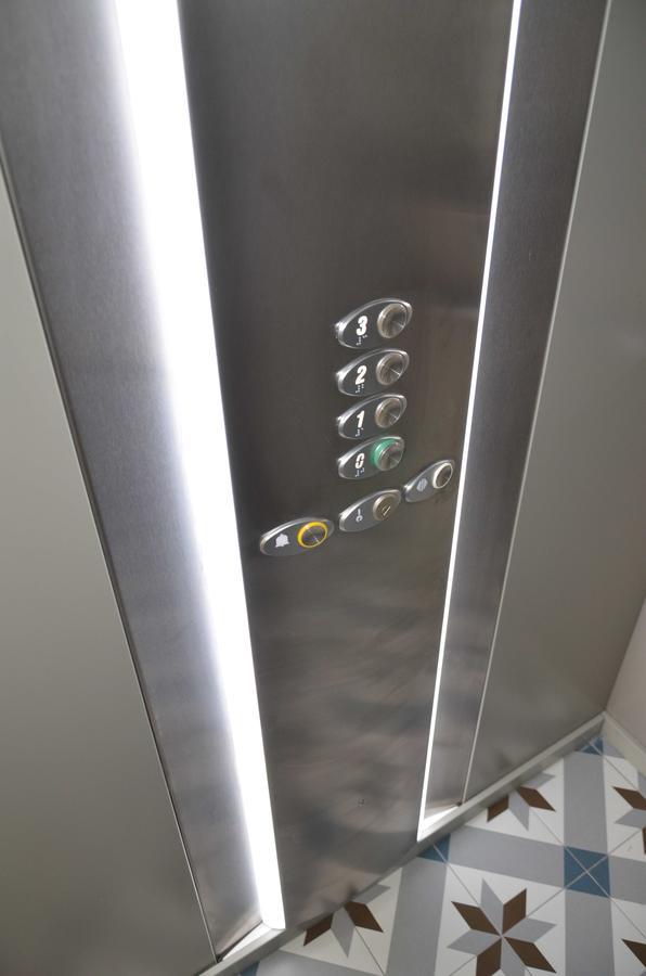 Edificio Charles 103 Apartment Фуншал Екстериор снимка