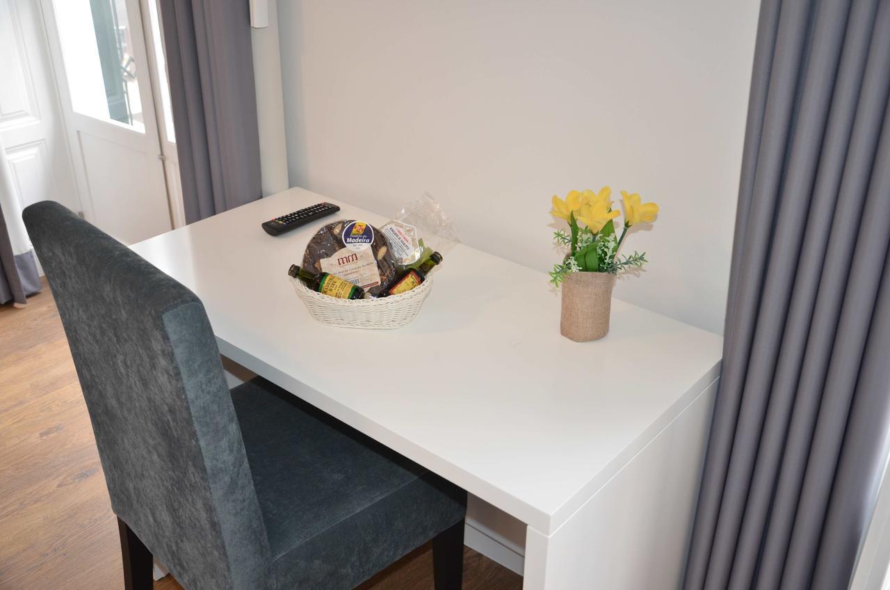 Edificio Charles 103 Apartment Фуншал Екстериор снимка