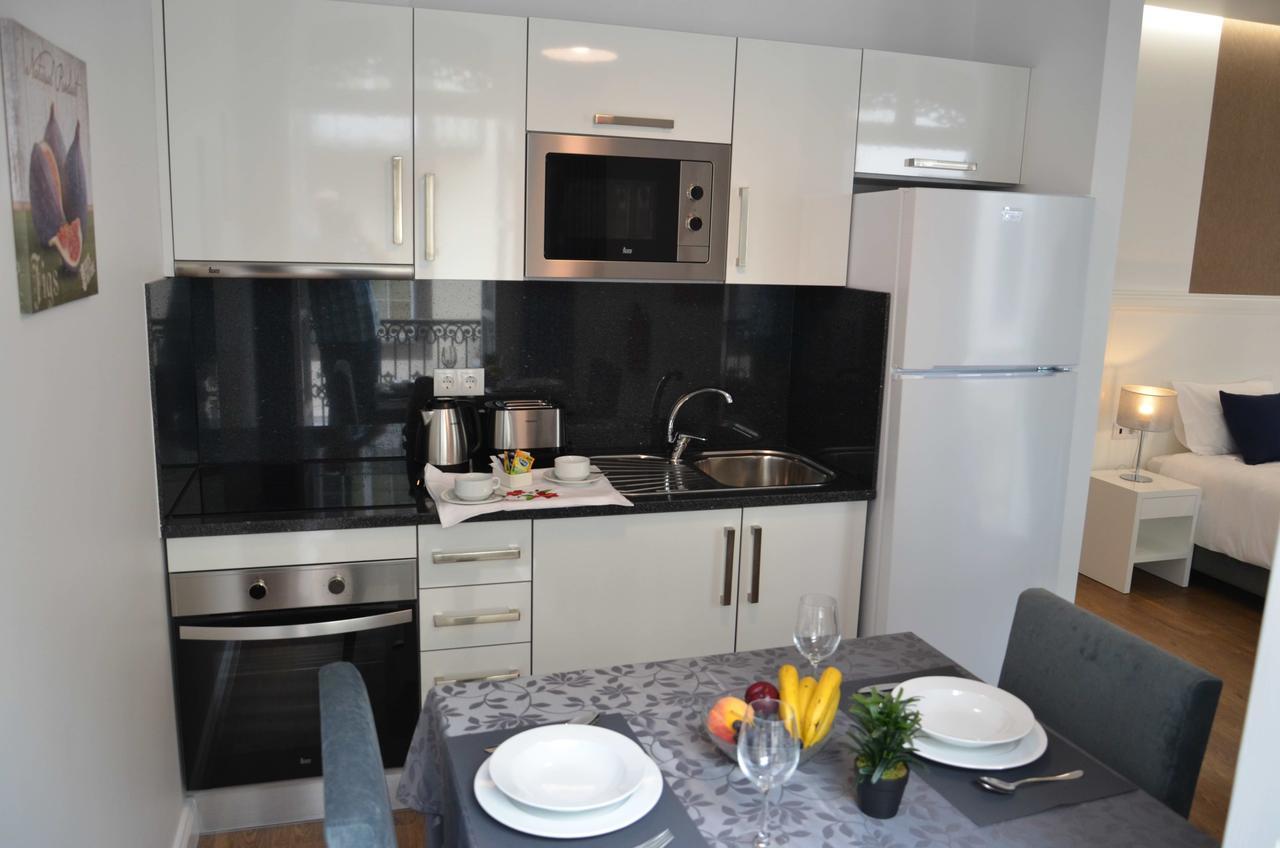 Edificio Charles 103 Apartment Фуншал Екстериор снимка