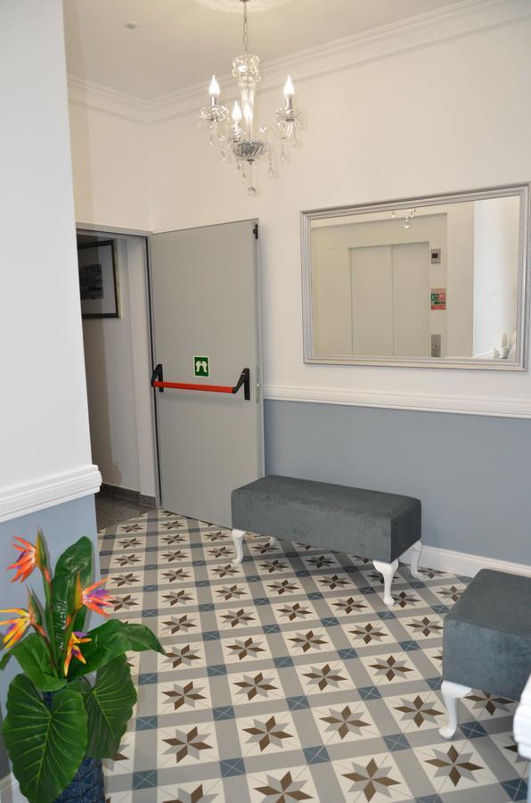Edificio Charles 103 Apartment Фуншал Екстериор снимка